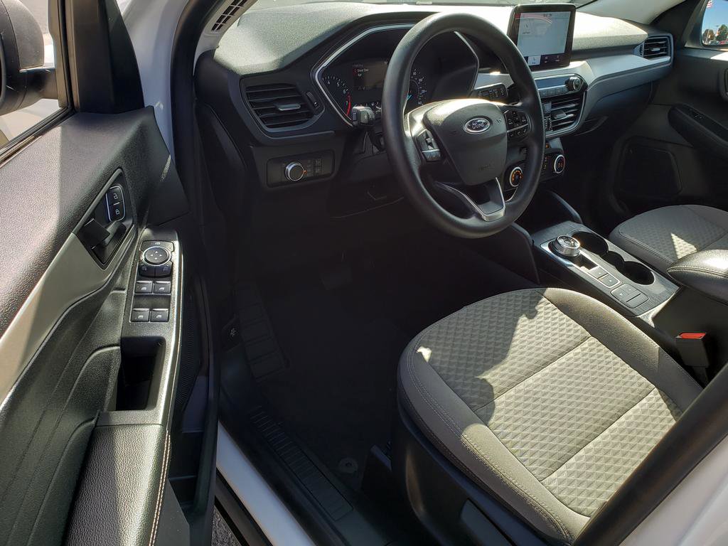 2022 Ford Escape SE photo 7