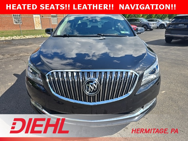 2016 Buick LaCrosse Sport Touring photo 2