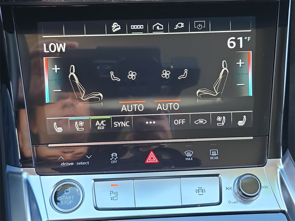 2023 Audi e-tron Premium Plus photo 23