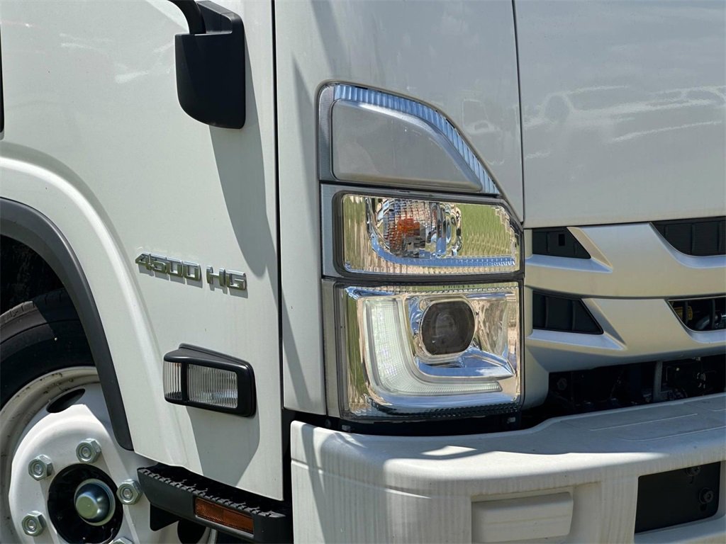 2024 Chevrolet Silverado 4500HD photo 4