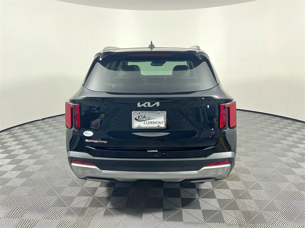 2025 Kia Sorento SX photo 2