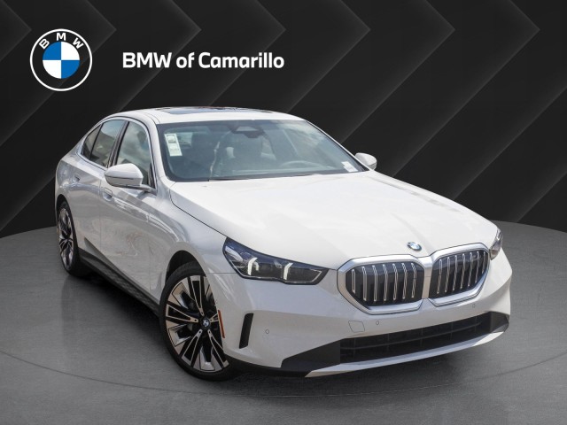 2025 BMW 5 Series 530i