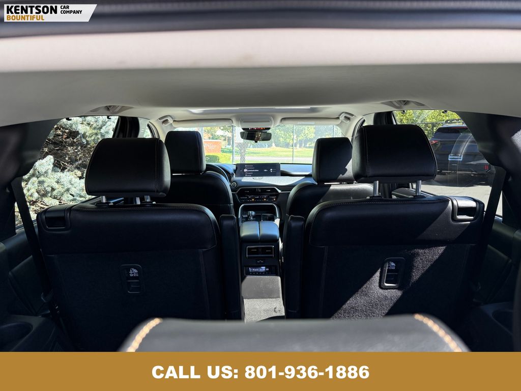 2025 Mazda CX-90 3.3 Turbo Preferred photo 40