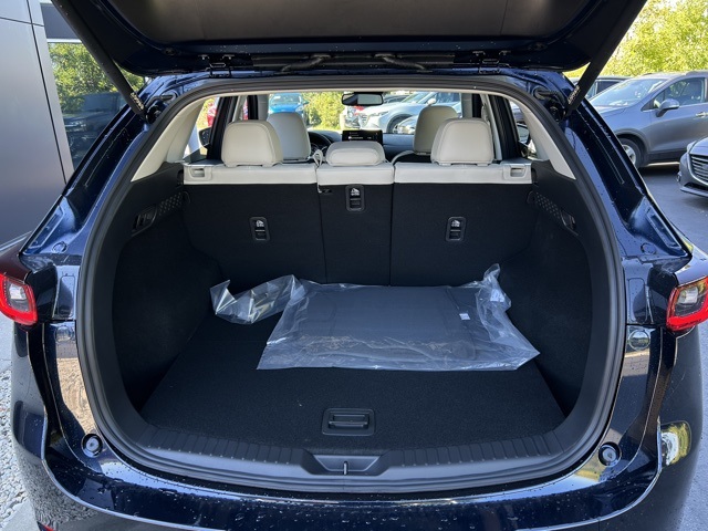 2025 Mazda CX-5 2.5 S Preferred photo 29