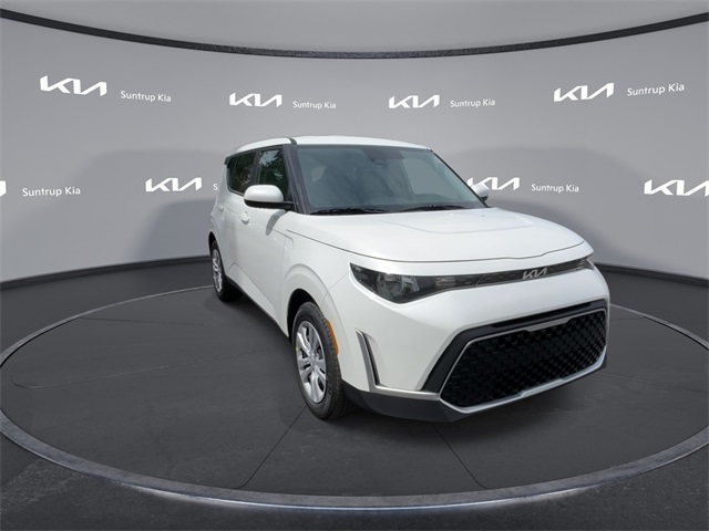 2025 Kia Soul LX photo 3