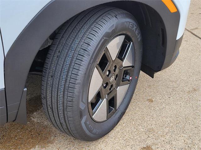 2026 Hyundai Santa Fe SE photo 4
