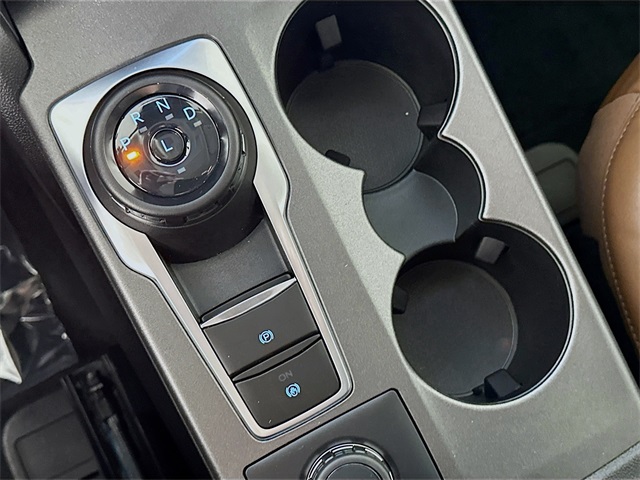 2025 Ford Bronco Sport Outer Banks photo 15