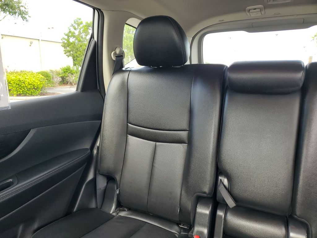 2019 Nissan Rogue SL photo 4