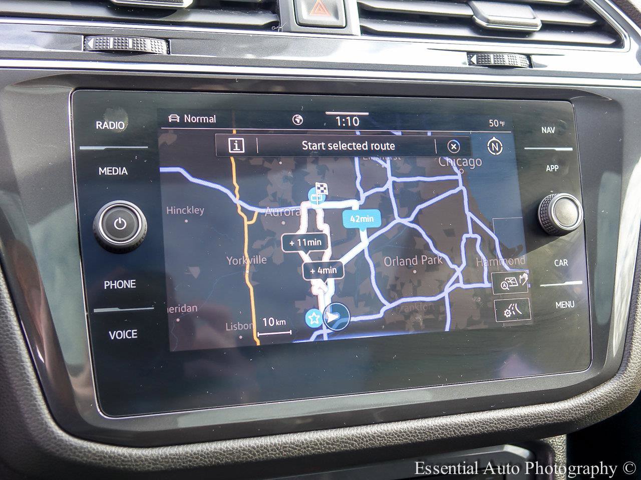 2022 VOLKSWAGEN TIGUAN - Image 14