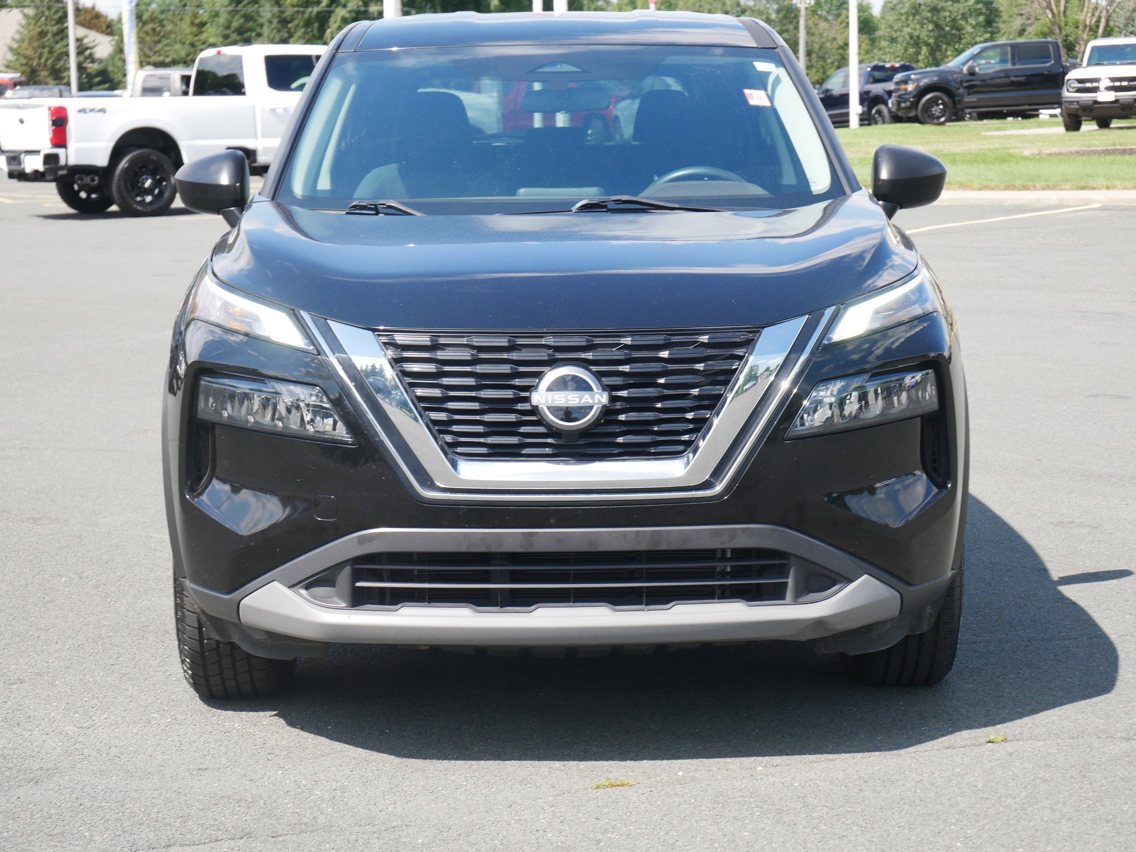 2023 Nissan Rogue S photo 8