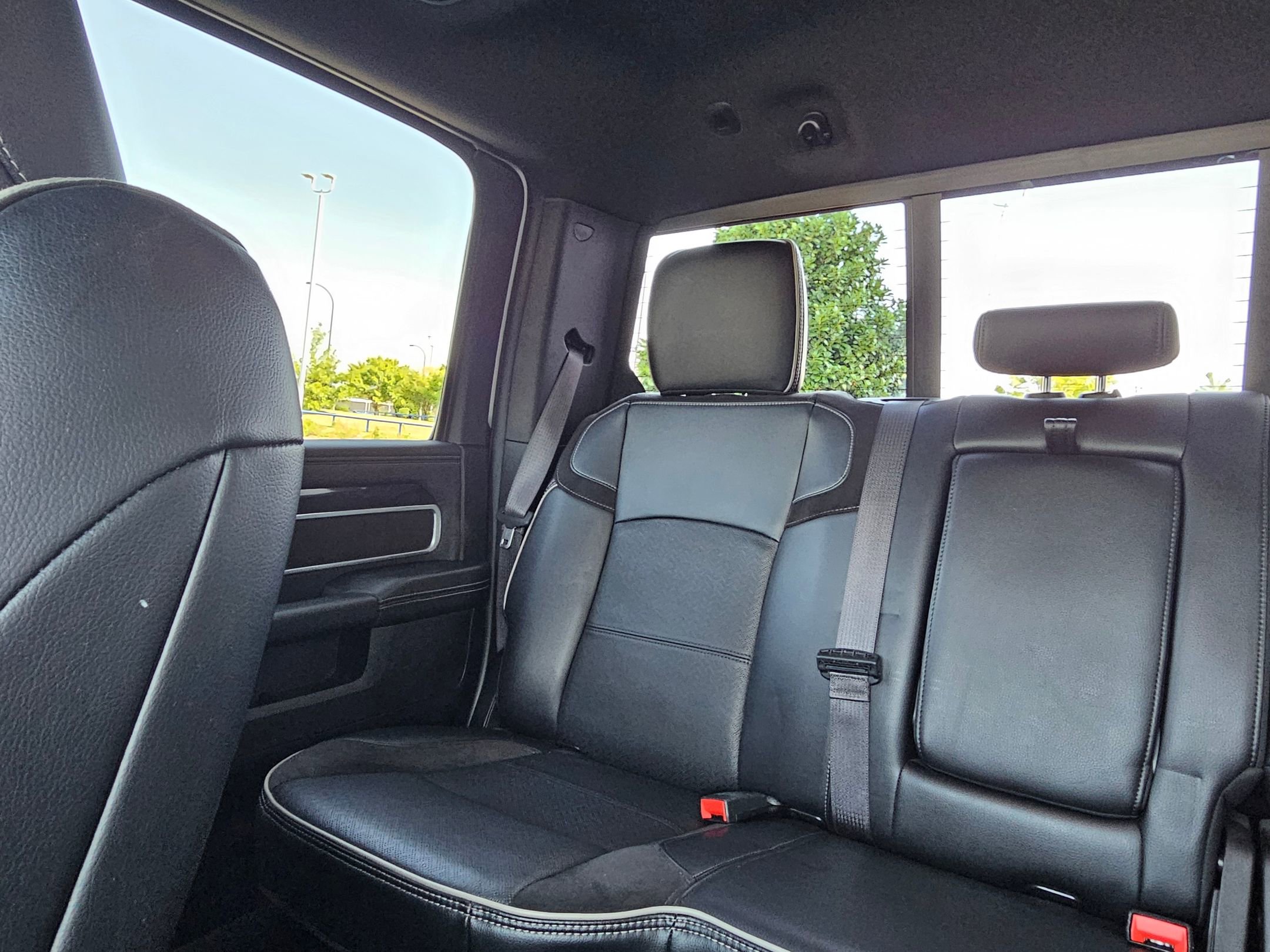 2022 Ram 2500 Laramie photo 23