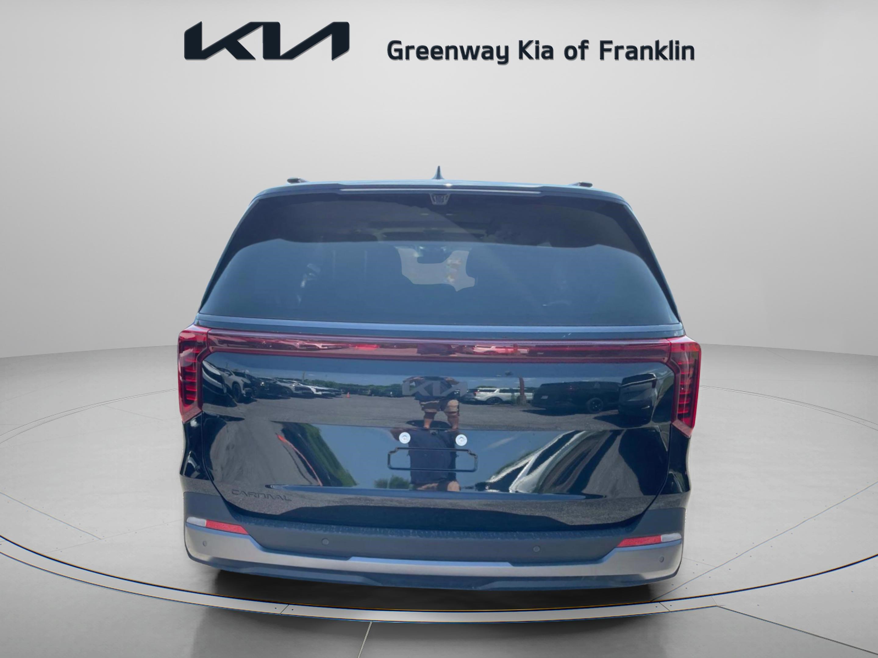 2026 Kia Carnival SX Prestige photo 3