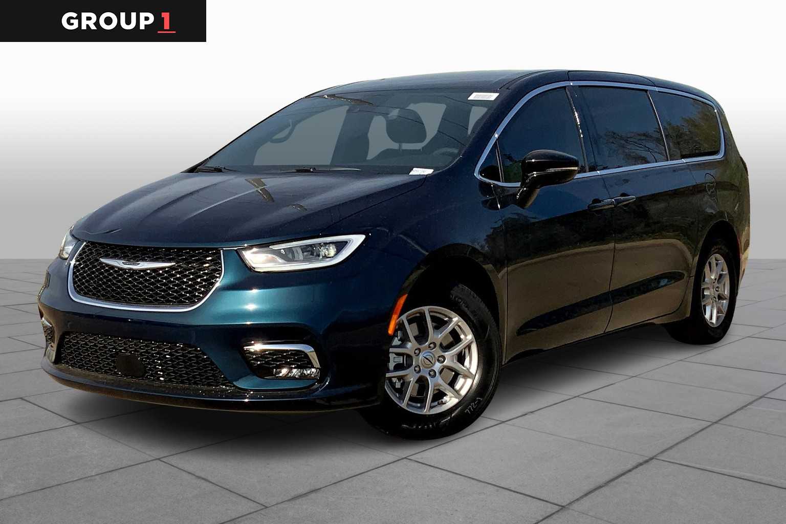 2025 Chrysler Pacifica photo 6