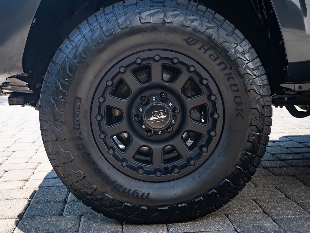 2022 Toyota Tacoma SR photo 13