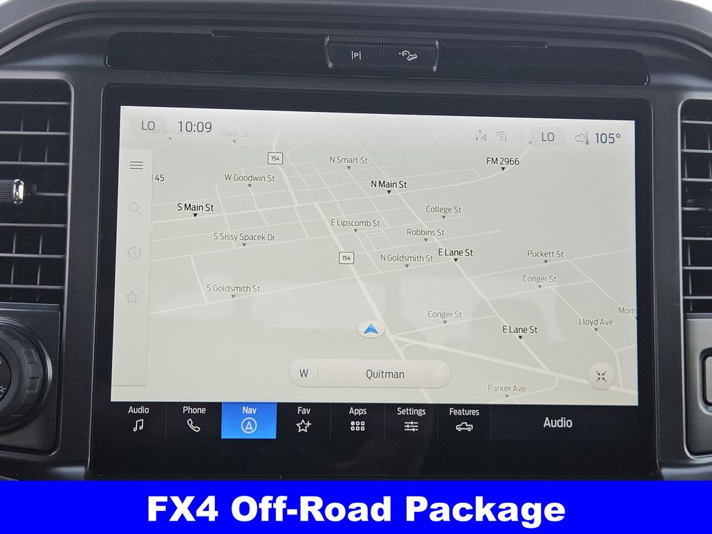 2025 Ford F-150 XLT photo 13