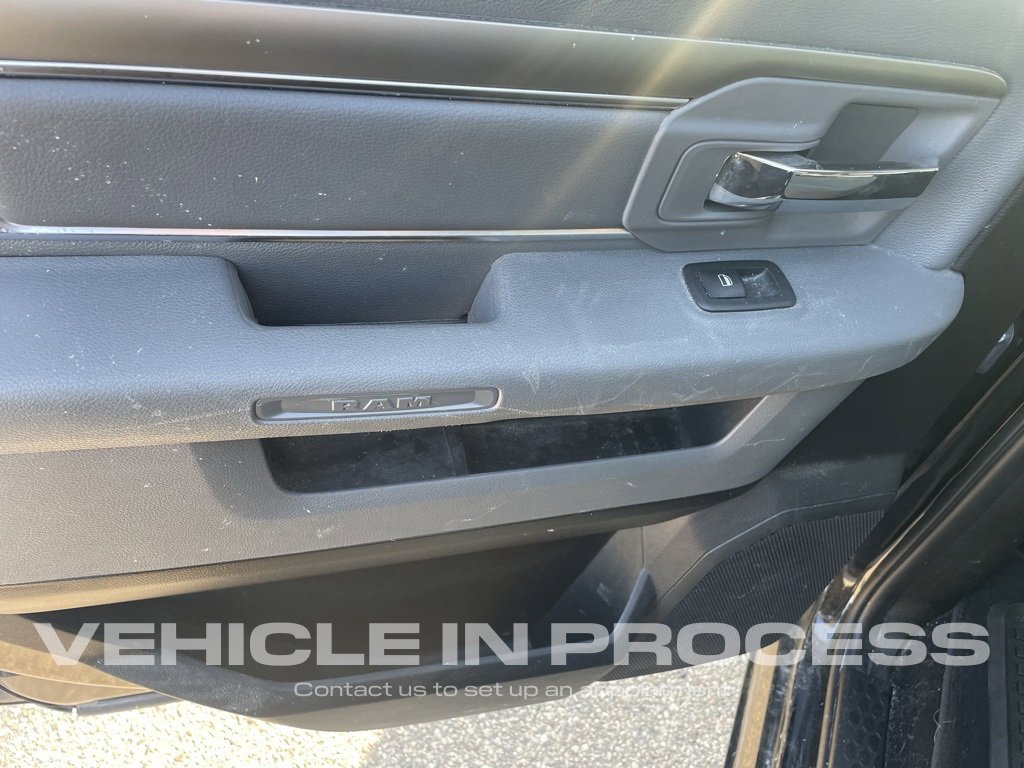 2019 Ram 1500 Classic SLT photo 10