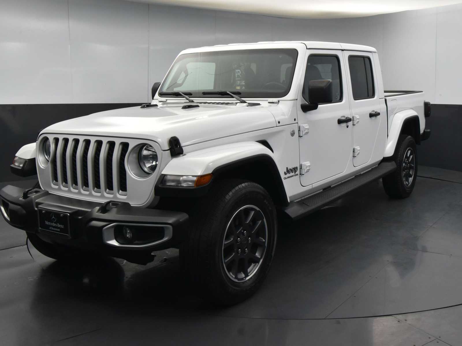 PreOwned 2021 Jeep Gladiator Overland 4×4 Crew Cab Pickup in Beaumont