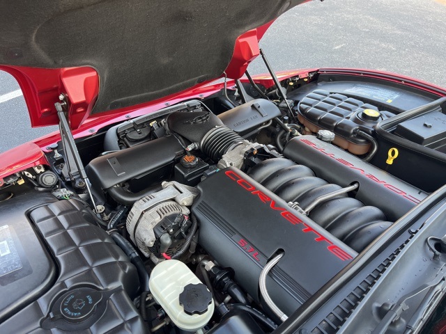 2000 Chevrolet Corvette Base Convertible photo 29