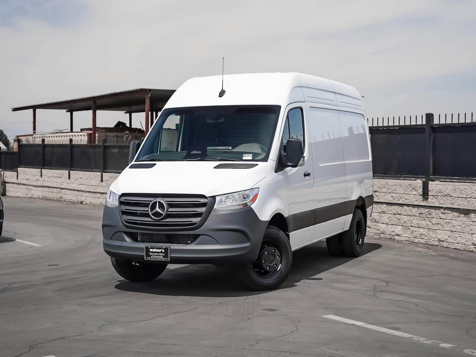 2025 Mercedes-Benz Sprinter Cargo Van Base's photo