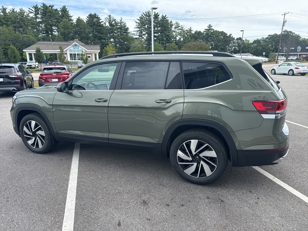 2026 Volkswagen Atlas SE Technology photo 4