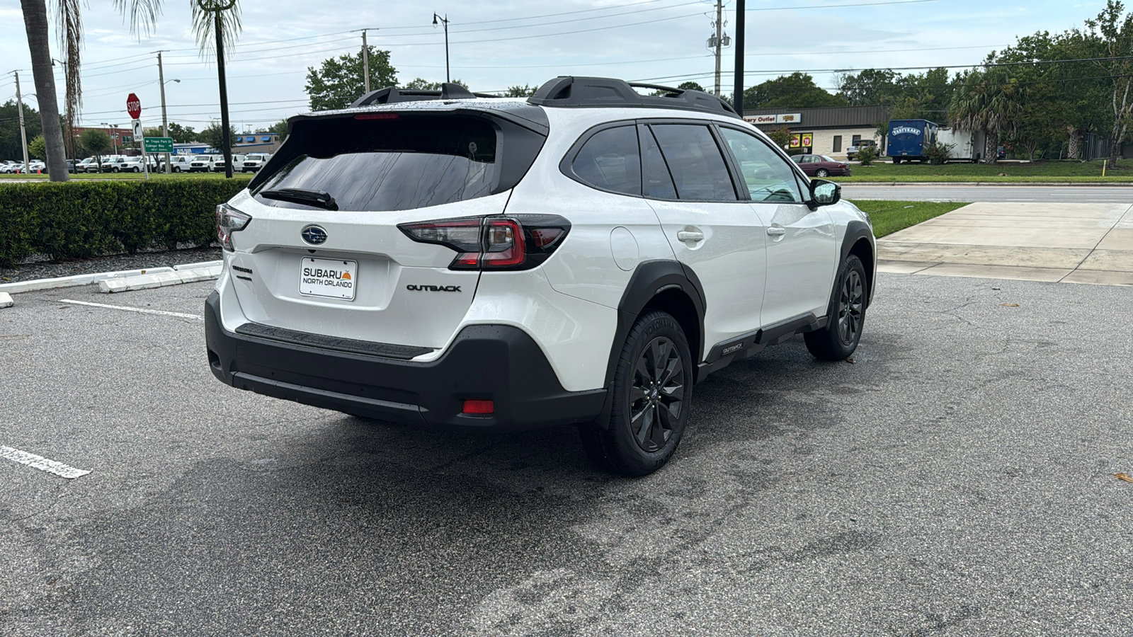 2025 Subaru Outback Onyx Edition photo 7