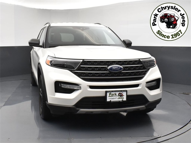 Used 2020 Ford Explorer XLT with VIN 1FMSK8DH8LGC29762 for sale in Burnsville, Minnesota