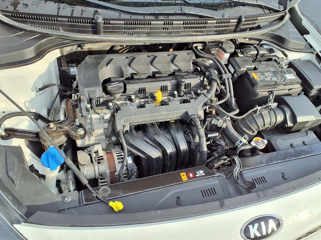 2020 Kia Rio LX photo 23