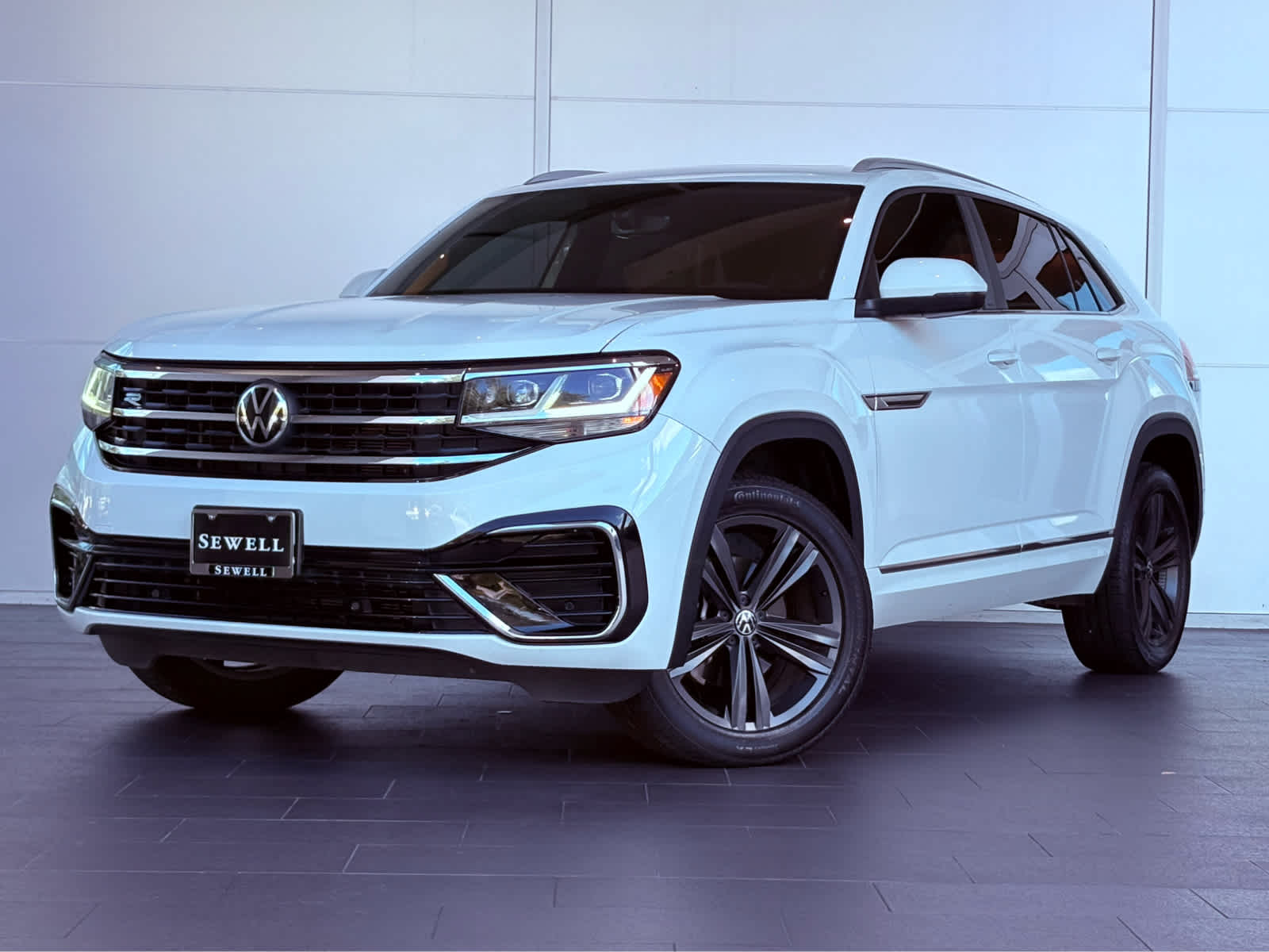 2021 Volkswagen Atlas Cross Sport SE w/Tech R-Line