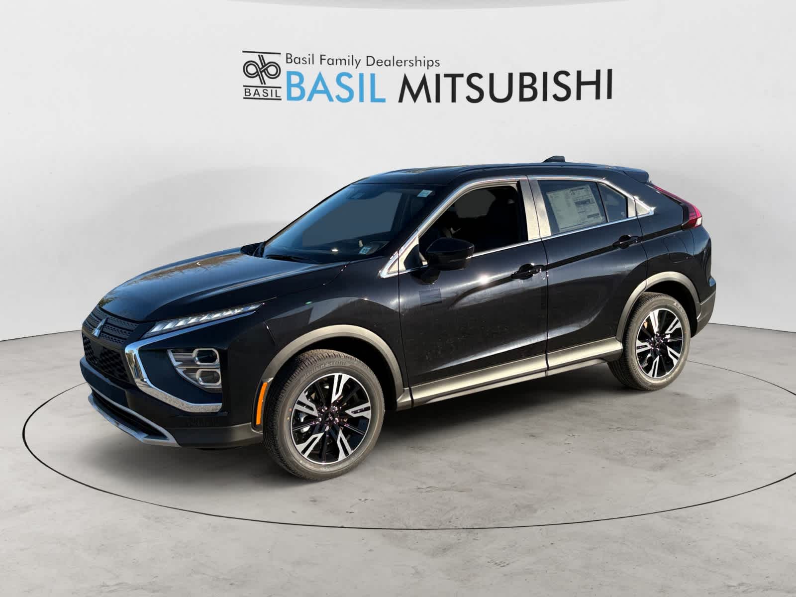 2026 Mitsubishi Eclipse Cross SE's photo