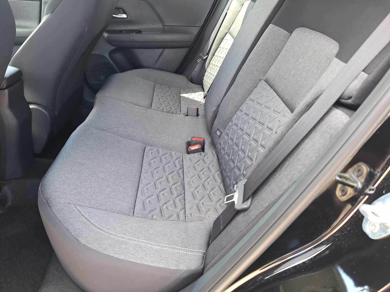2026 Nissan Kicks SV photo 21