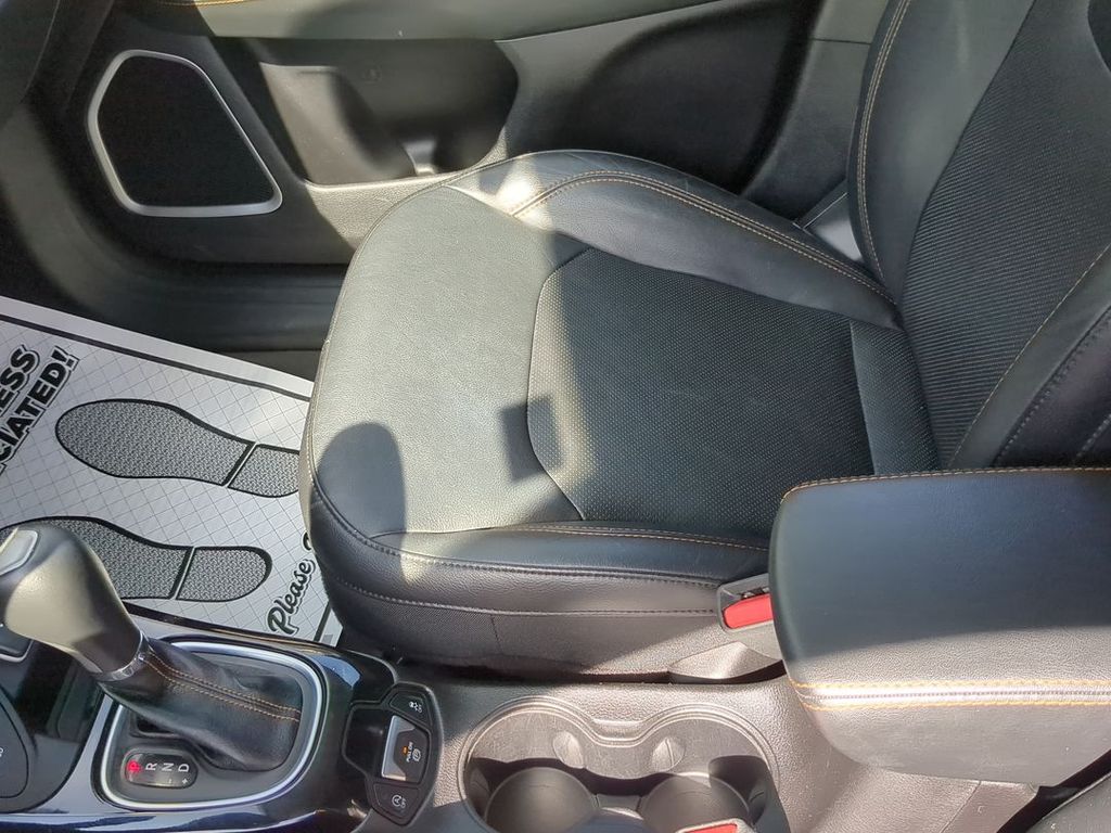 2017 Jeep Compass Limited photo 19