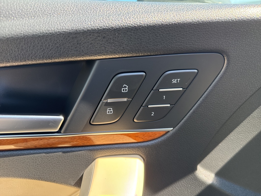 2023 Audi Q5 45 S line Premium photo 13