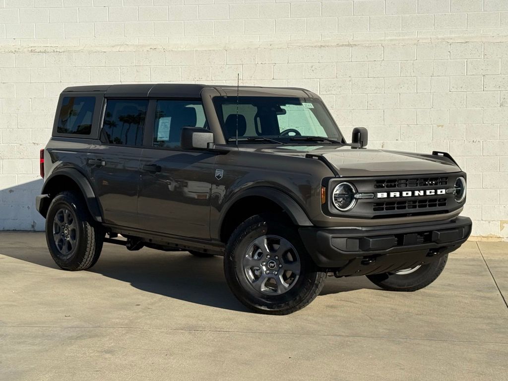 2025 Ford Bronco 4-Door Big Bend's photo