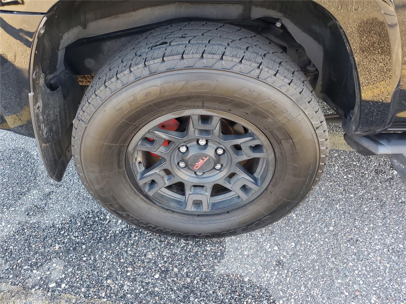 2020 Toyota 4Runner TRD photo 4