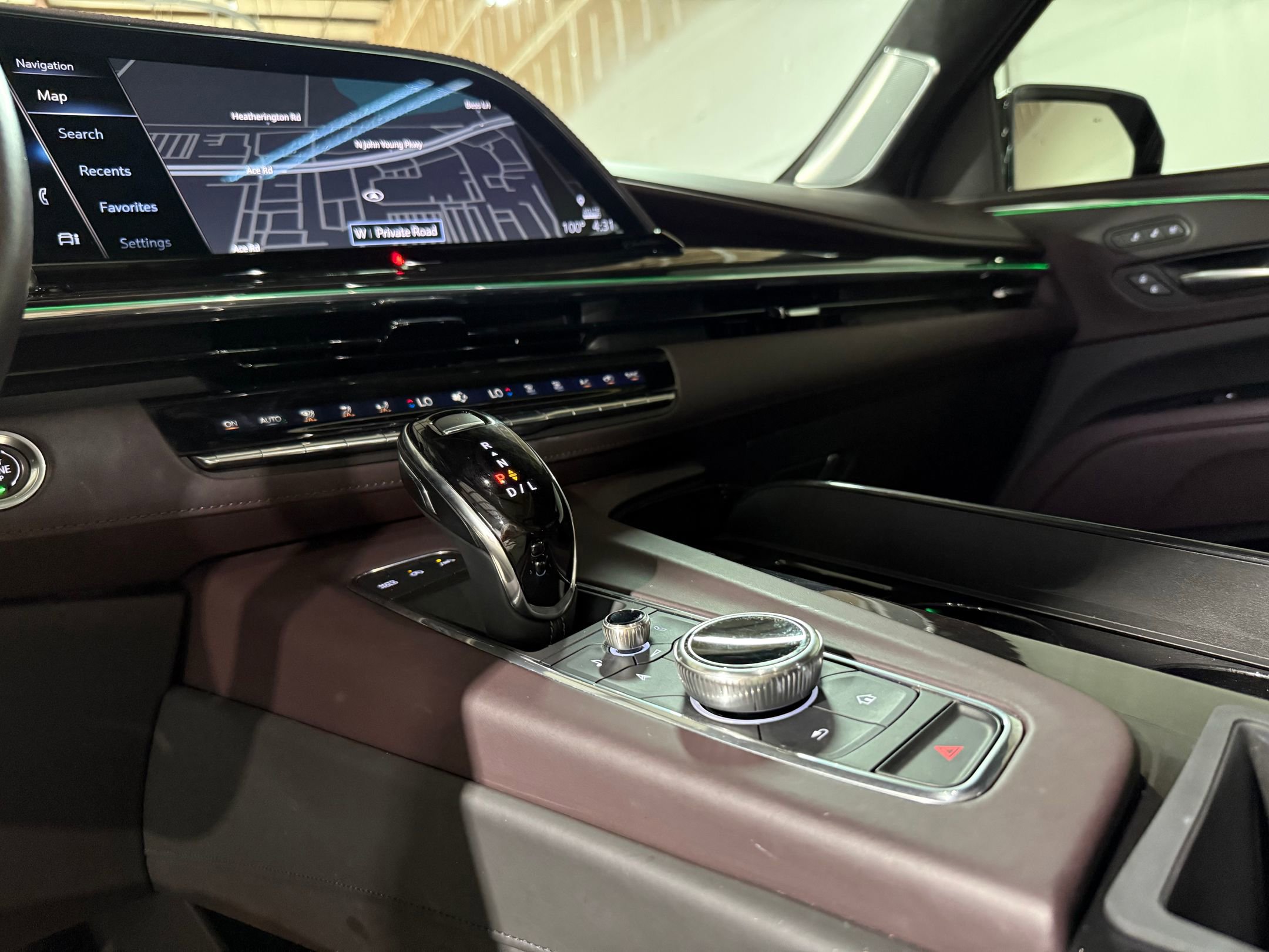 2023 Cadillac Escalade Premium Luxury Platinum photo 13