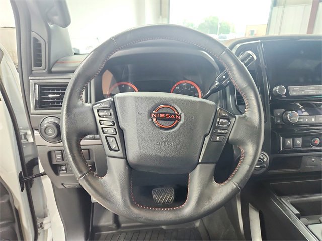 2024 Nissan Titan PRO-4X photo 19