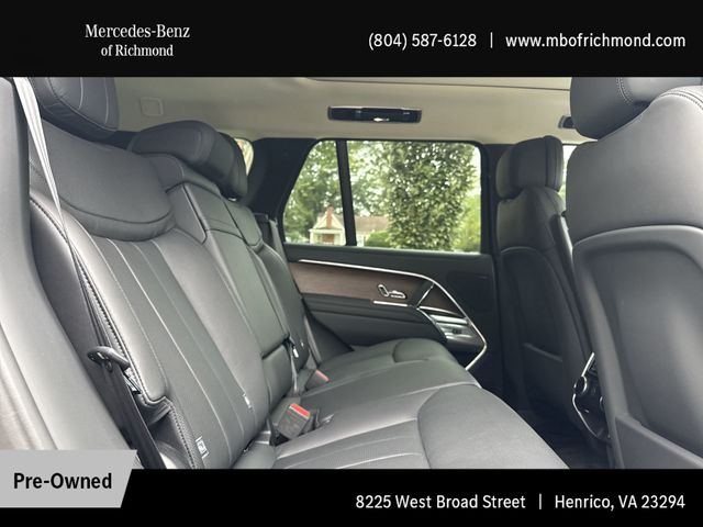 2024 Land Rover Range Rover SE photo 6