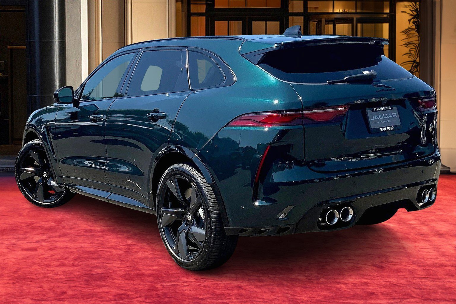 2026 Jaguar F-PACE SVR photo 3
