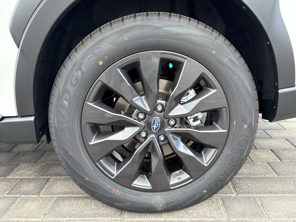 2025 Subaru Outback Onyx Edition photo 4