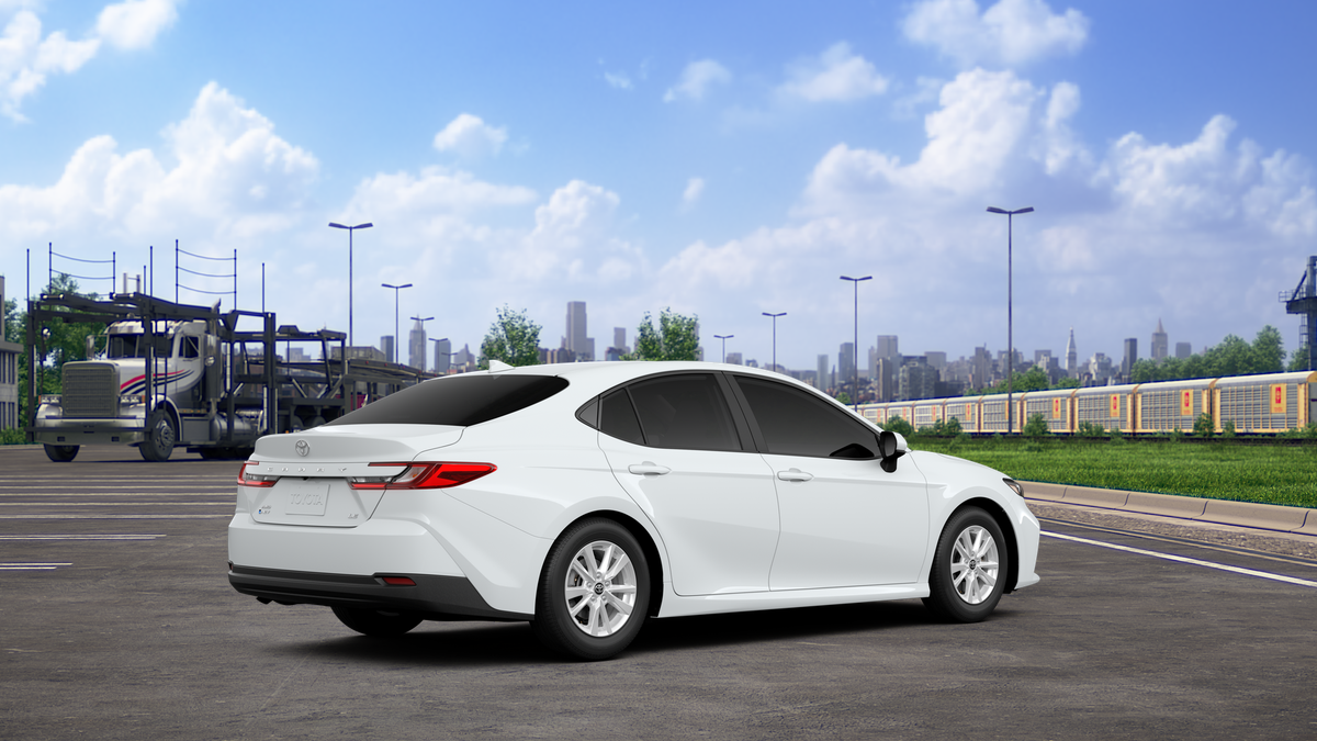 2025 Toyota Camry LE photo 9