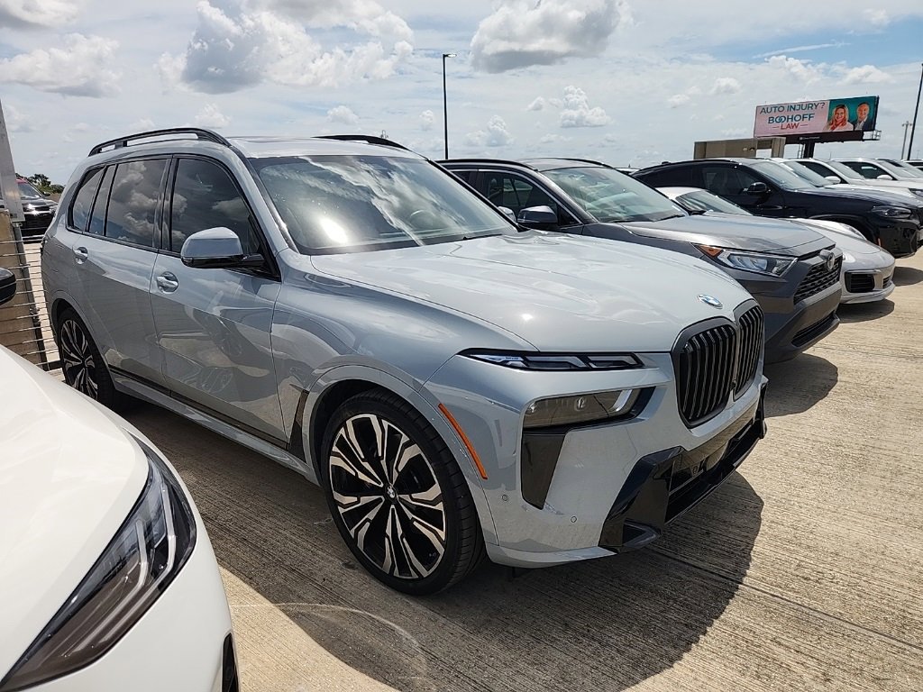 2024 BMW X7 xDrive40i