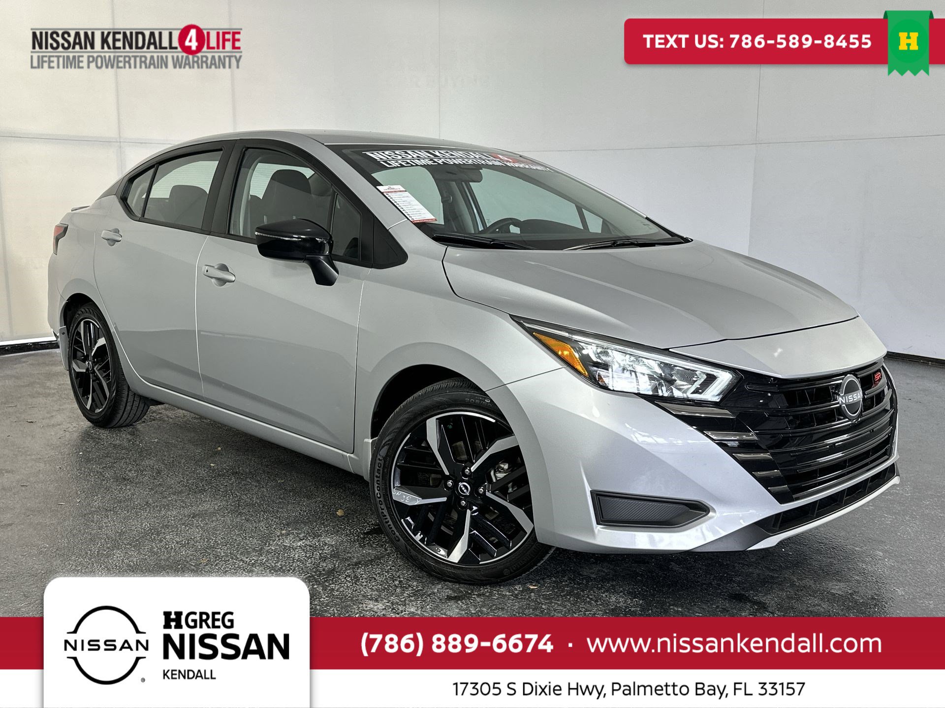 2025 Nissan Versa Sedan SR