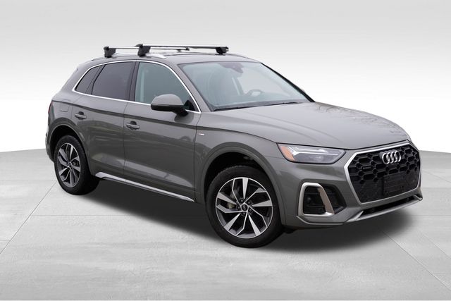 2024 Audi Q5 Premium Plus's photo