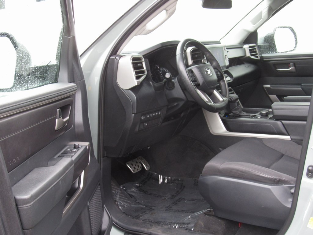 2022 Toyota Tundra SR5 photo 13