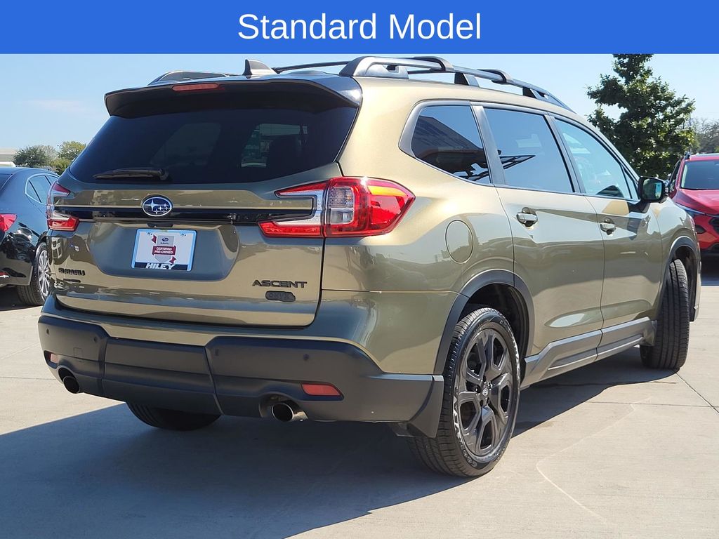 2023 Subaru Ascent Onyx Edition photo 4