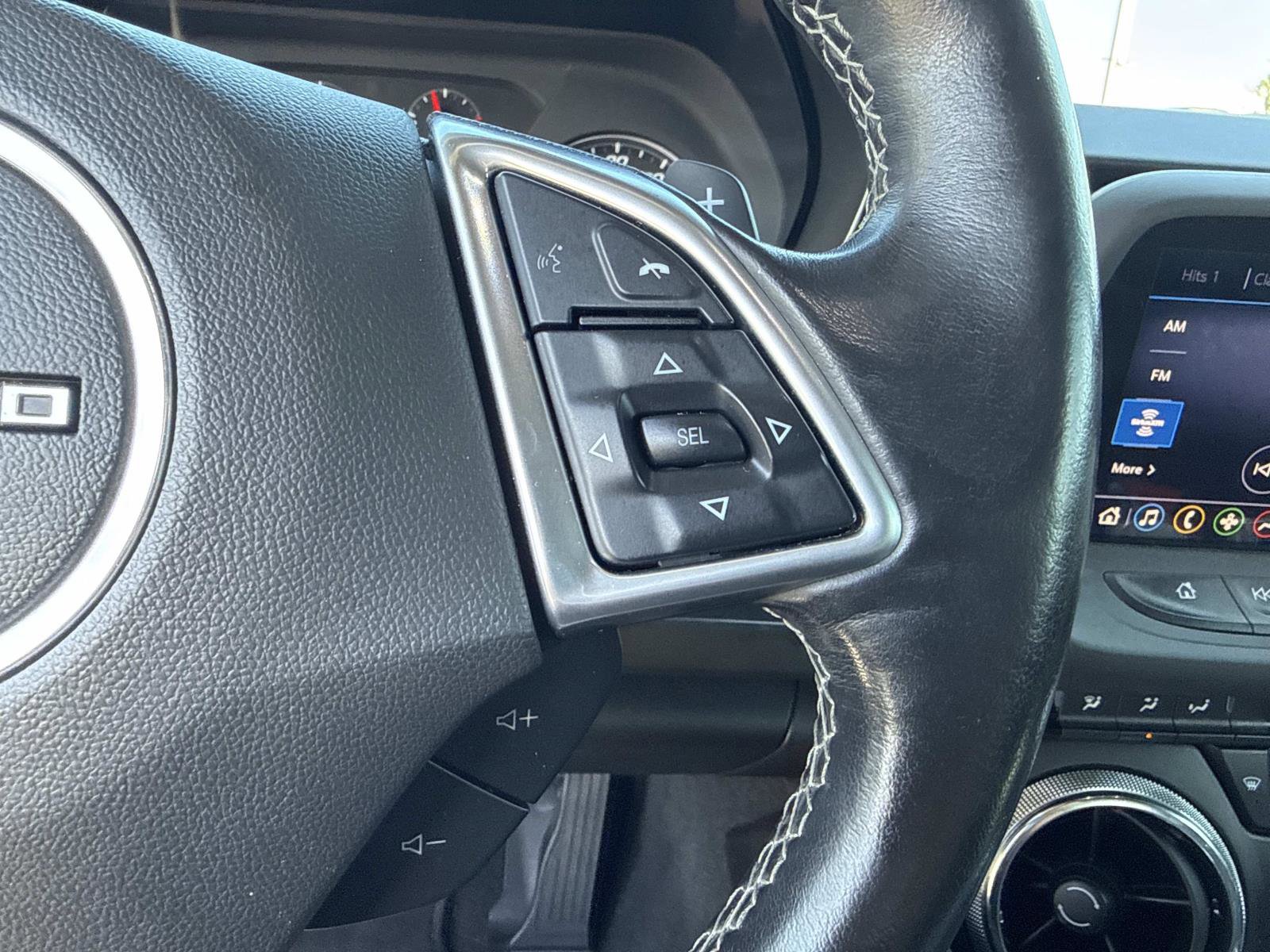 2019 Chevrolet Camaro 1LT photo 24