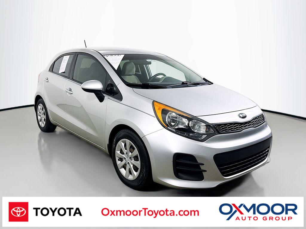 2016 Kia Rio 5-Door LX's photo