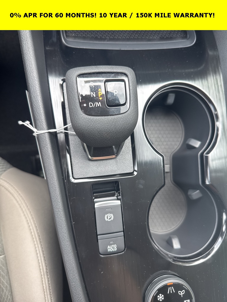 2025 Nissan Rogue SV photo 26