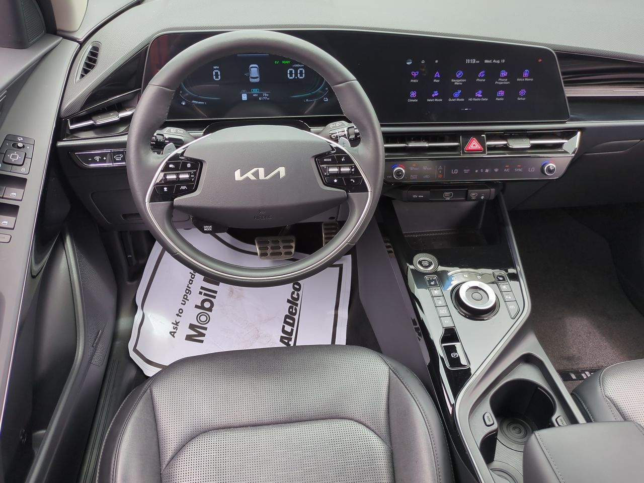 2024 Kia Niro Plug-In Hybrid SX photo 15