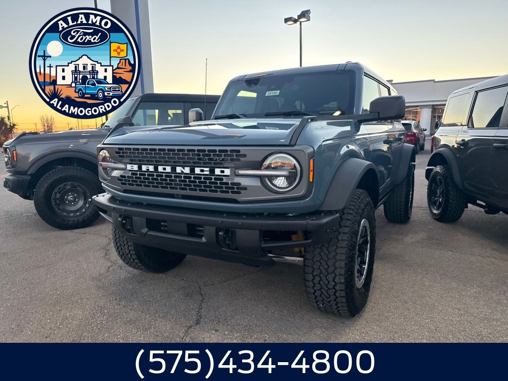 2025 Ford Bronco 4-Door Badlands's photo